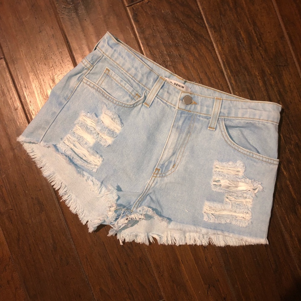 O2 denim high waisted shorts